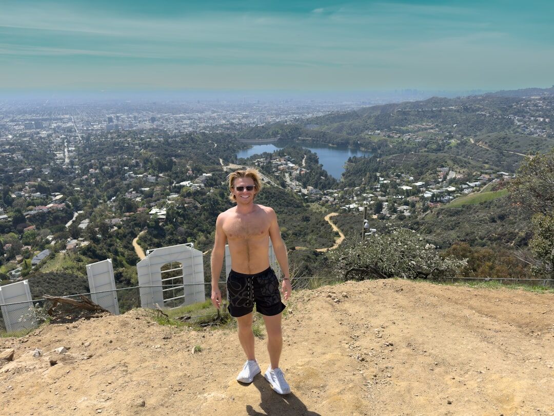 hollywood hills trail
